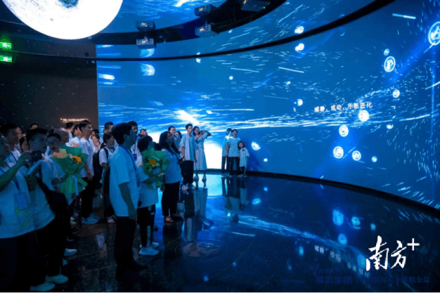 46a067155913bbd0d0c823cb2bef17fe