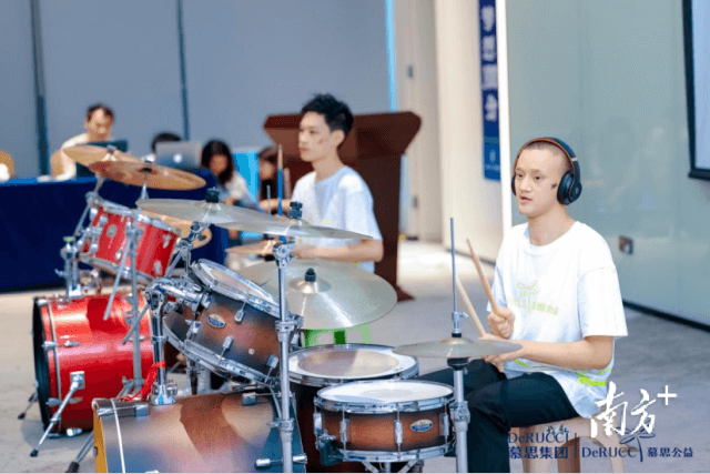 7346de47914a73519592391ebfb36d4b